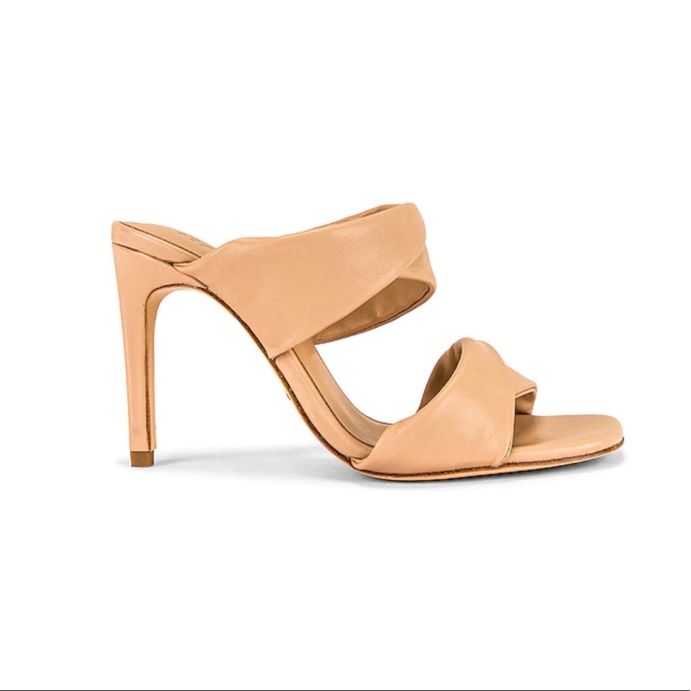 Greer Heel in Nude - 8 - Raye